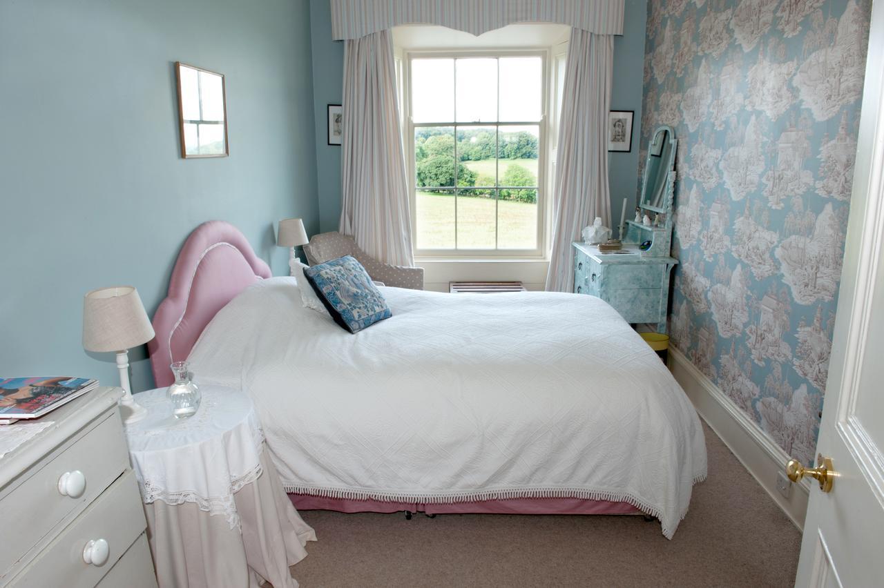 Bed and Breakfast Lough Bawn House à Collinstown  Extérieur photo